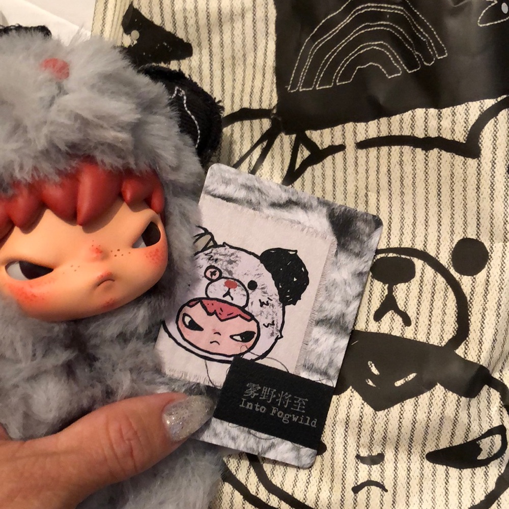 Hirono into fogwild Road Journal Series Pop MART